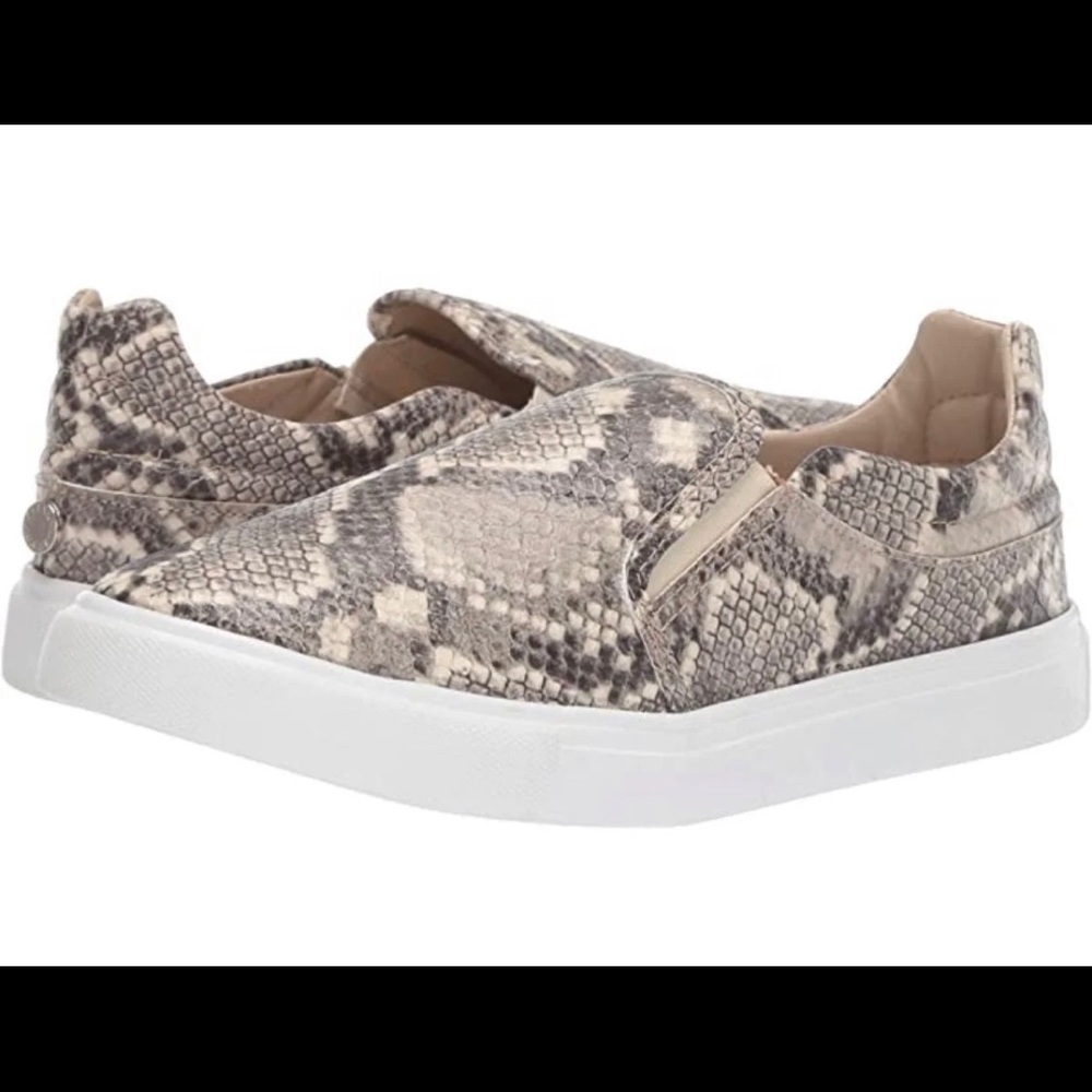 NEW Steve Madden Snakeskin Shoes